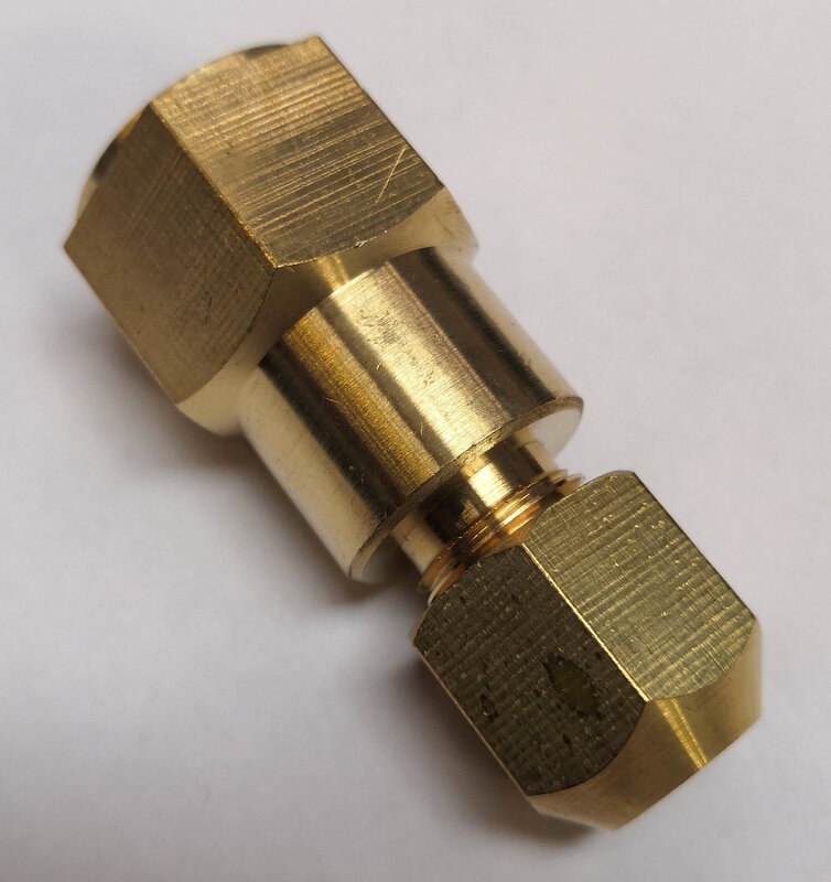 Adaptateur de remplissage extérieur (1/2") à 8 mm